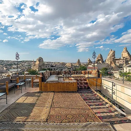 Onur Cave Cappadocia מלון