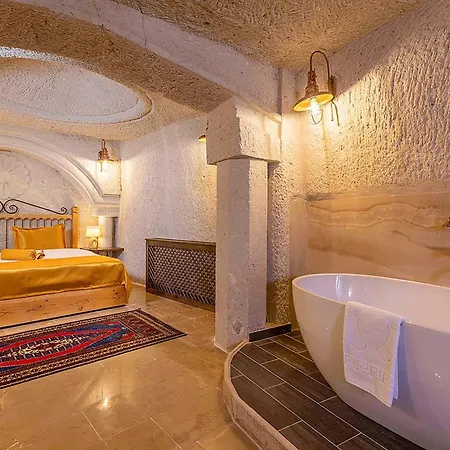 Onur Cave Cappadocia מלון גורמה